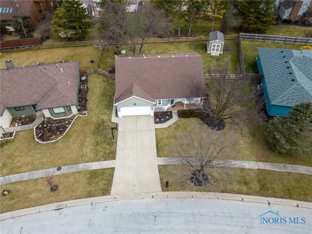 1586 Rosewood Drive