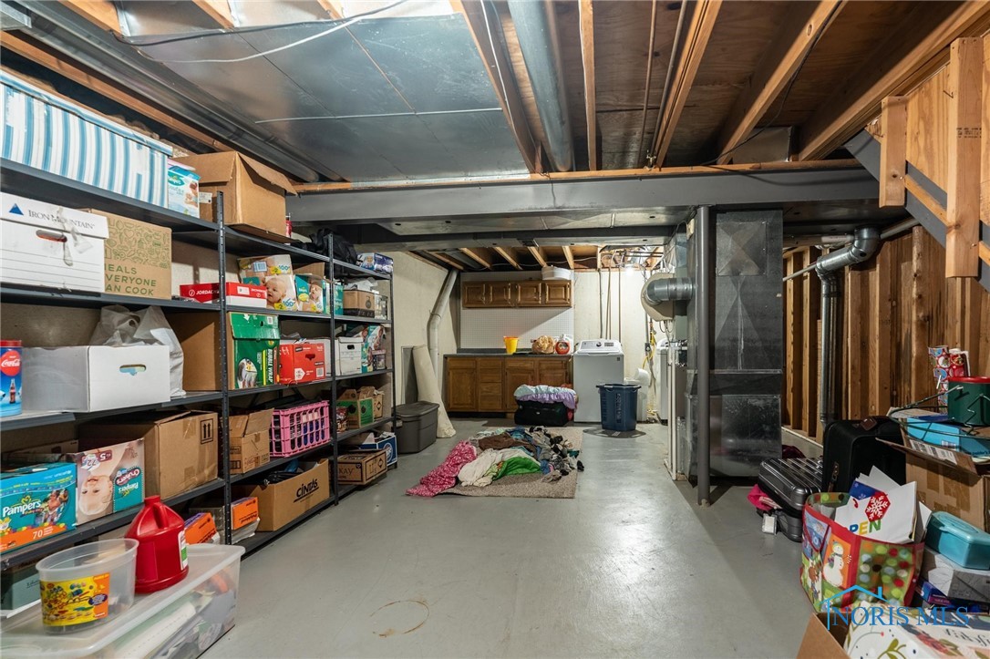 715 Oak Knoll Drive