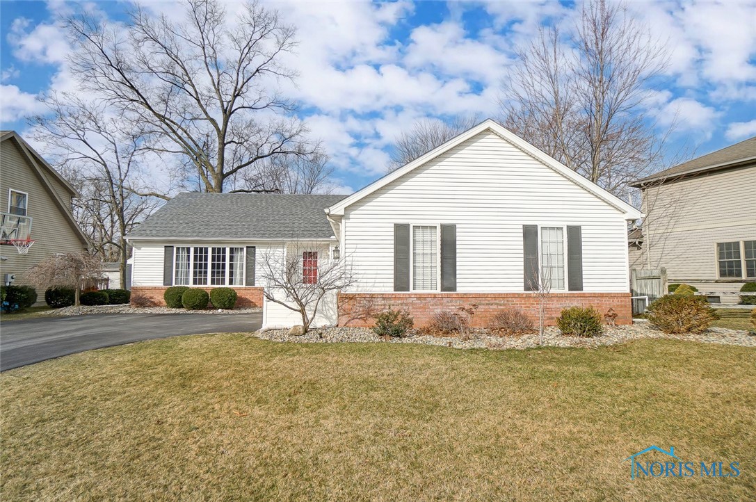 5513 Allison Lane
