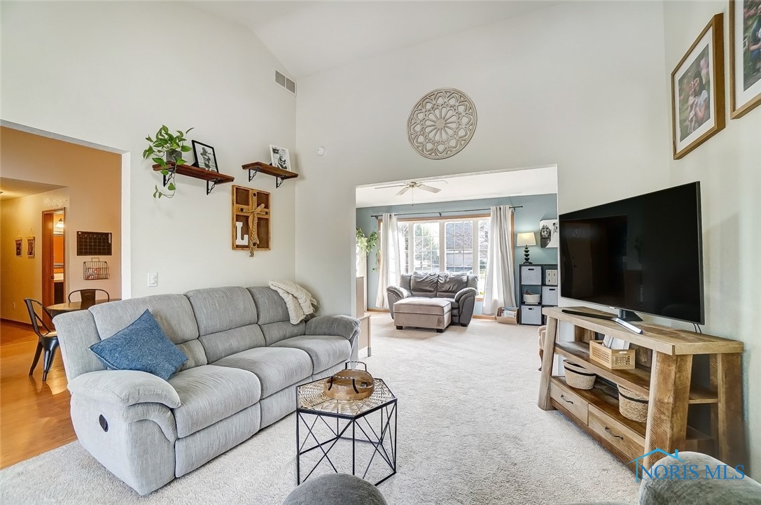 5513 Allison Lane