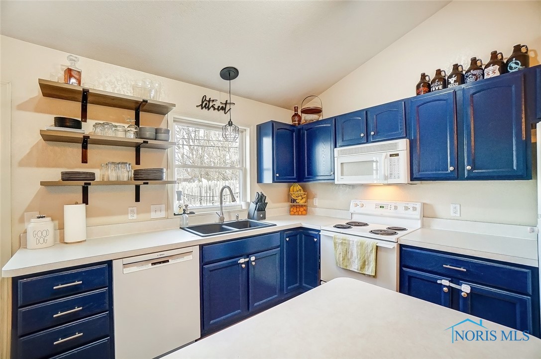 5513 Allison Lane