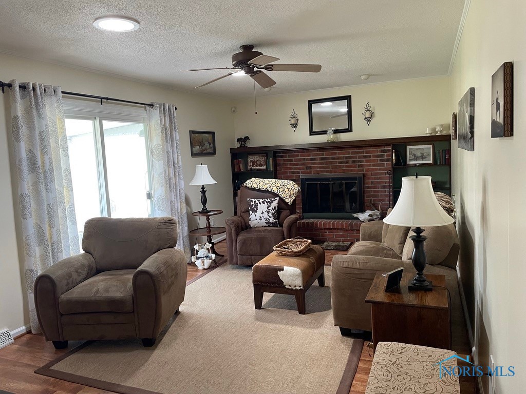 1635 Park Forest Drive