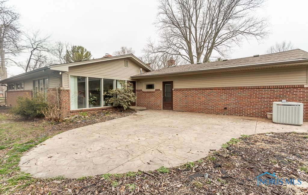 1507 Park Ridge Lane