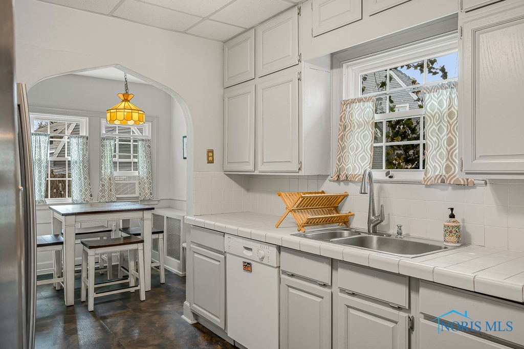 3433 Darlington Road