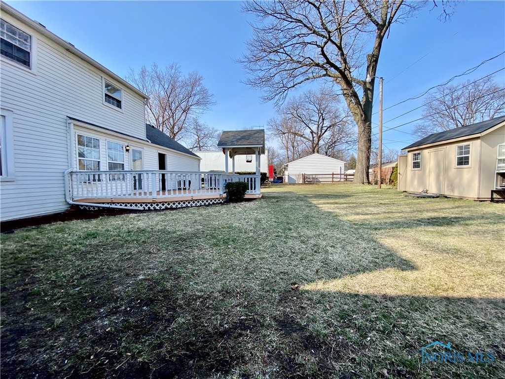 3328 Moffat Road