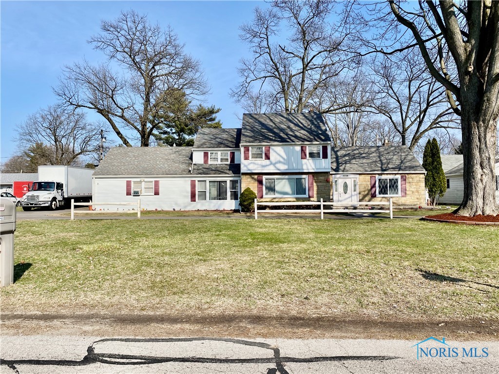 3328 Moffat Road