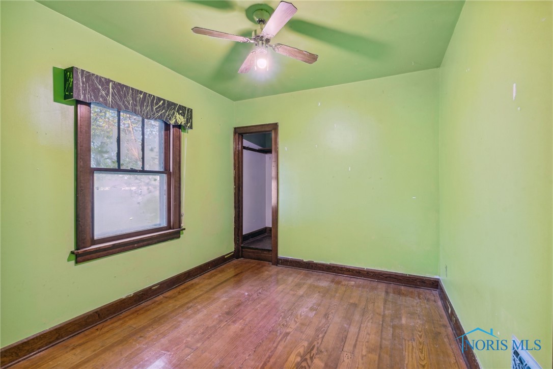 29157 East Broadway Street