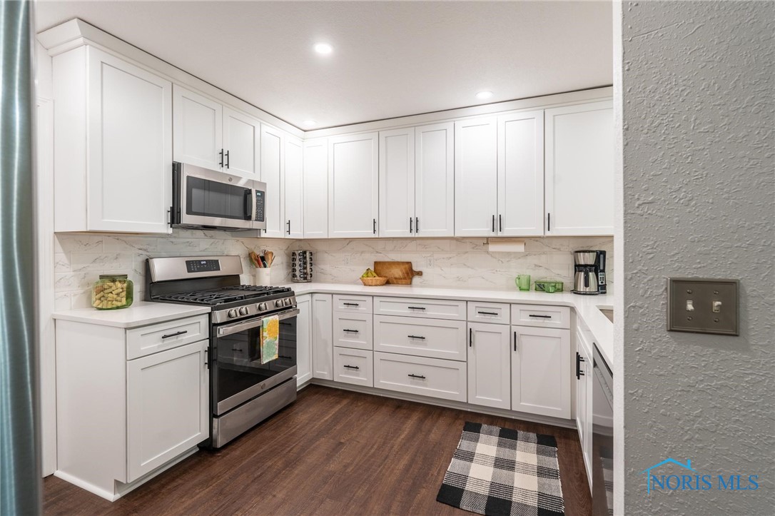 24524 Village Lane