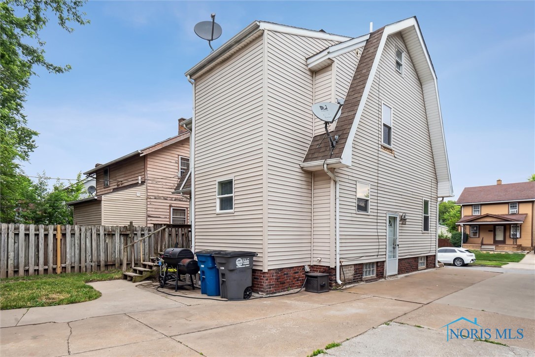 4225 Asbury Drive