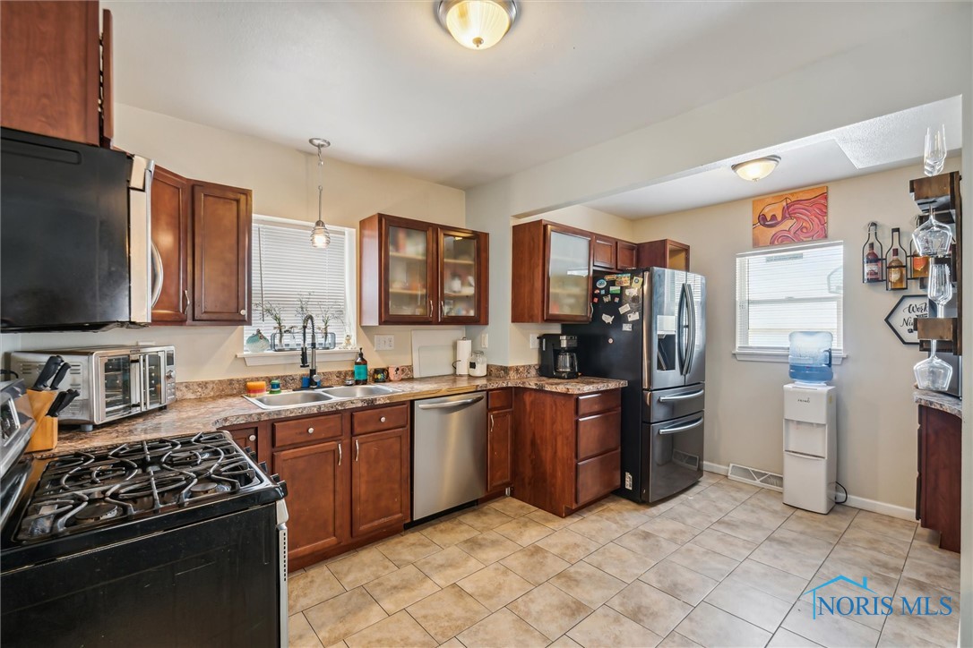 4225 Asbury Drive