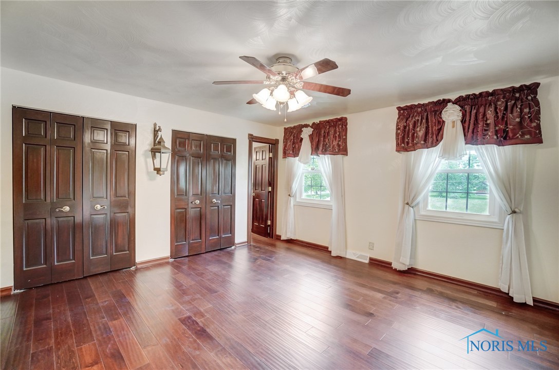 6444 Antoinette Lane