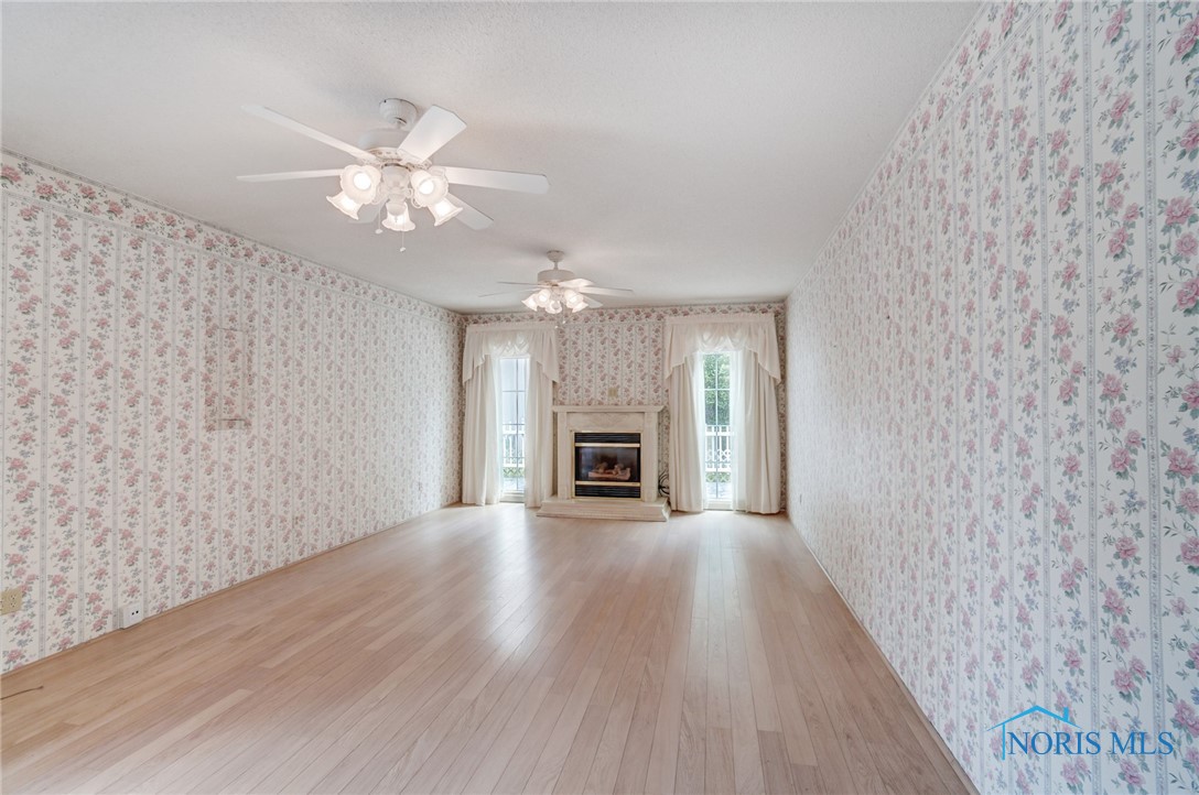 6444 Antoinette Lane