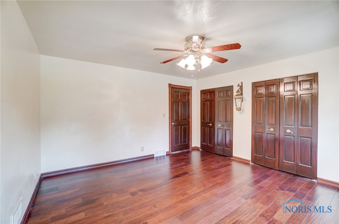 6444 Antoinette Lane