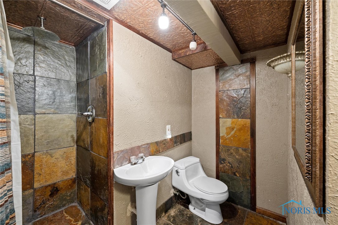 3125 Lambert Drive