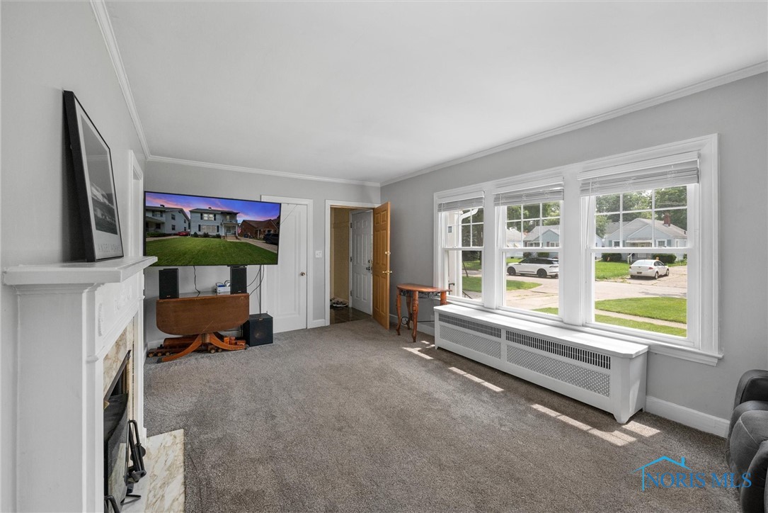 438 Pasadena Boulevard