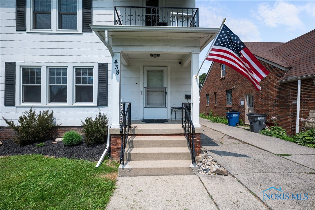 438 Pasadena Boulevard