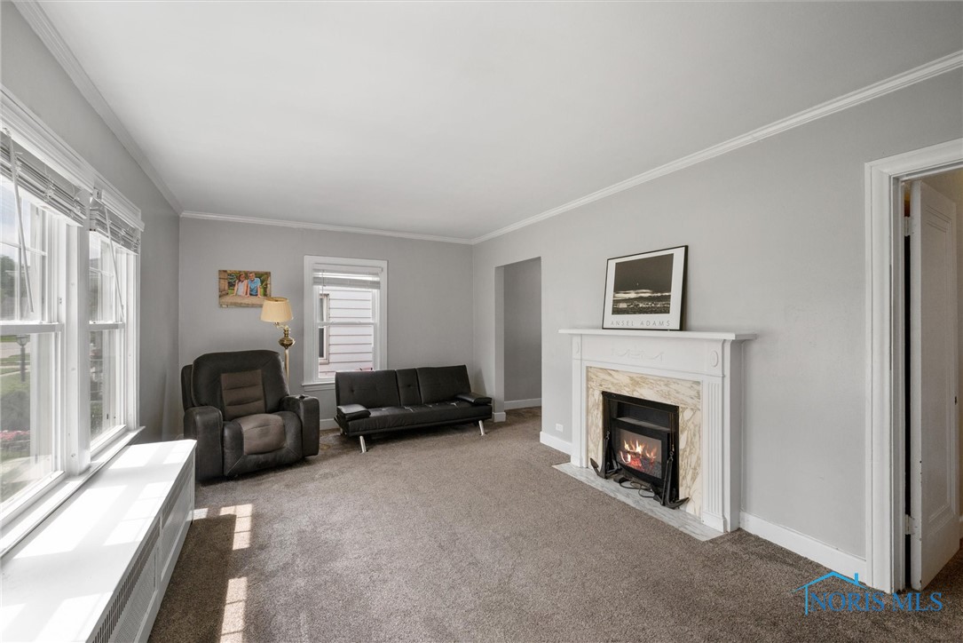 438 Pasadena Boulevard