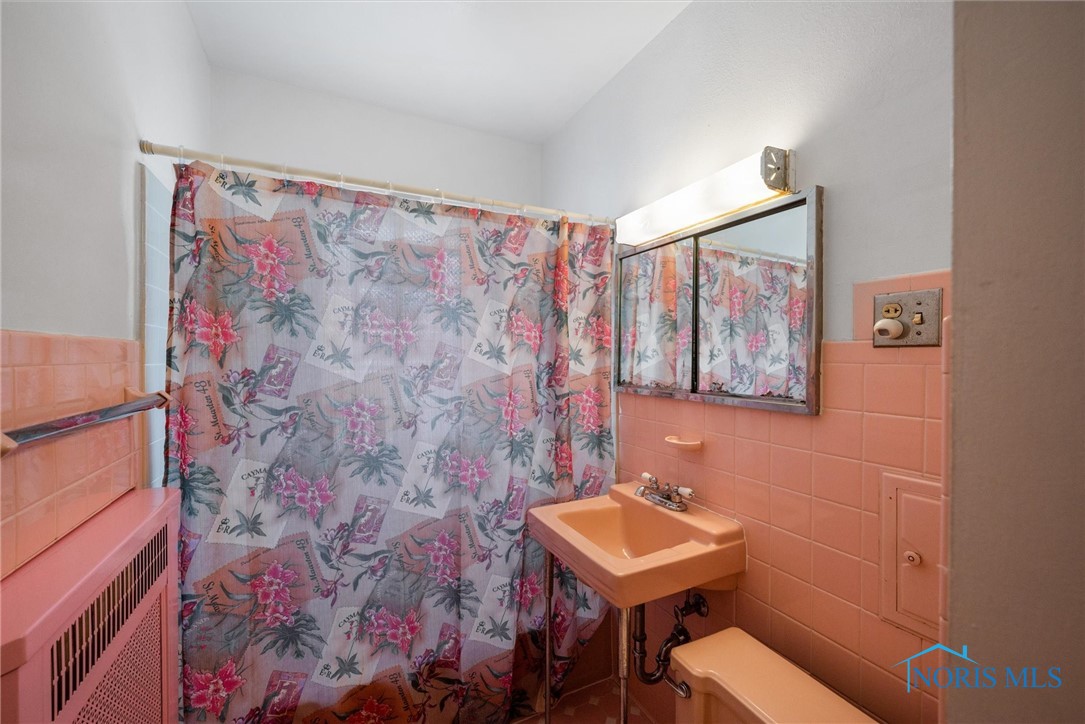 438 Pasadena Boulevard