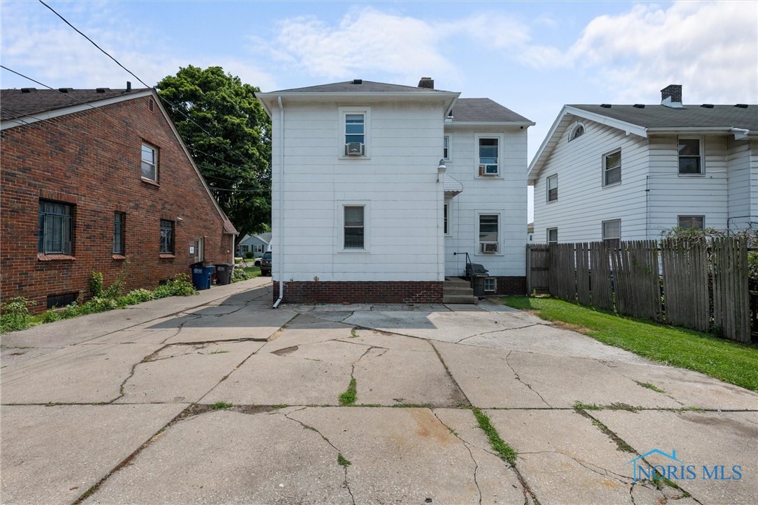 438 Pasadena Boulevard