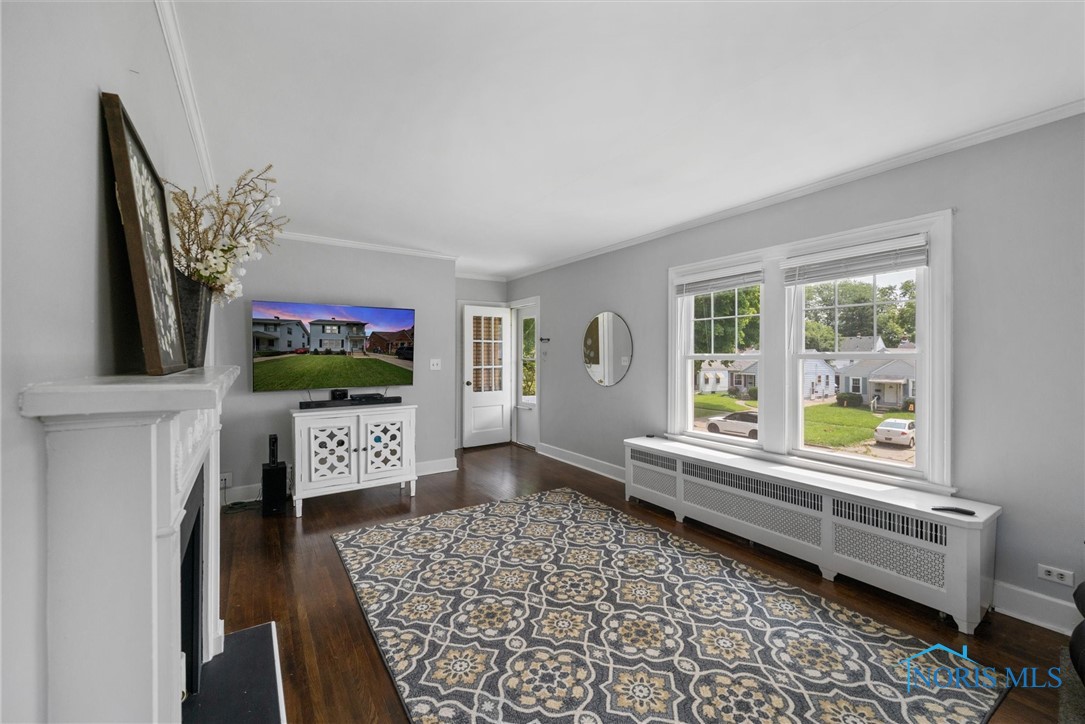 438 Pasadena Boulevard