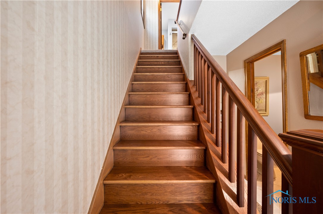 401 Orchard View Drive