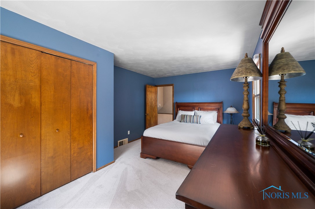 401 Orchard View Drive