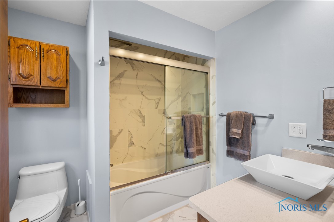 401 Orchard View Drive