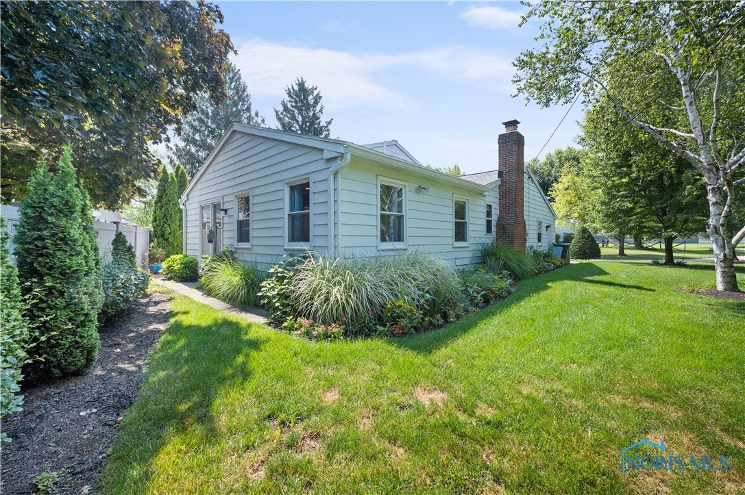 401 Orchard View Drive