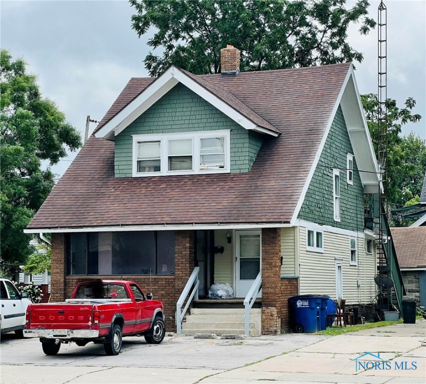 1335 W Sylvania Avenue