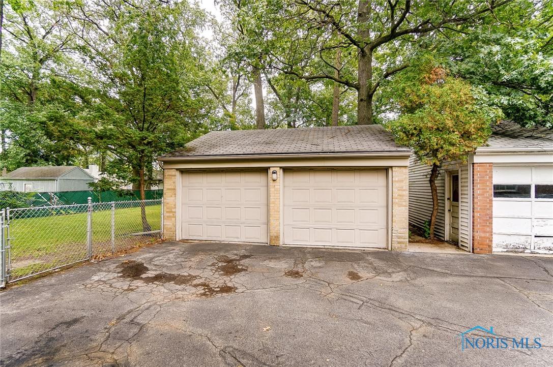 4914 Secor Road