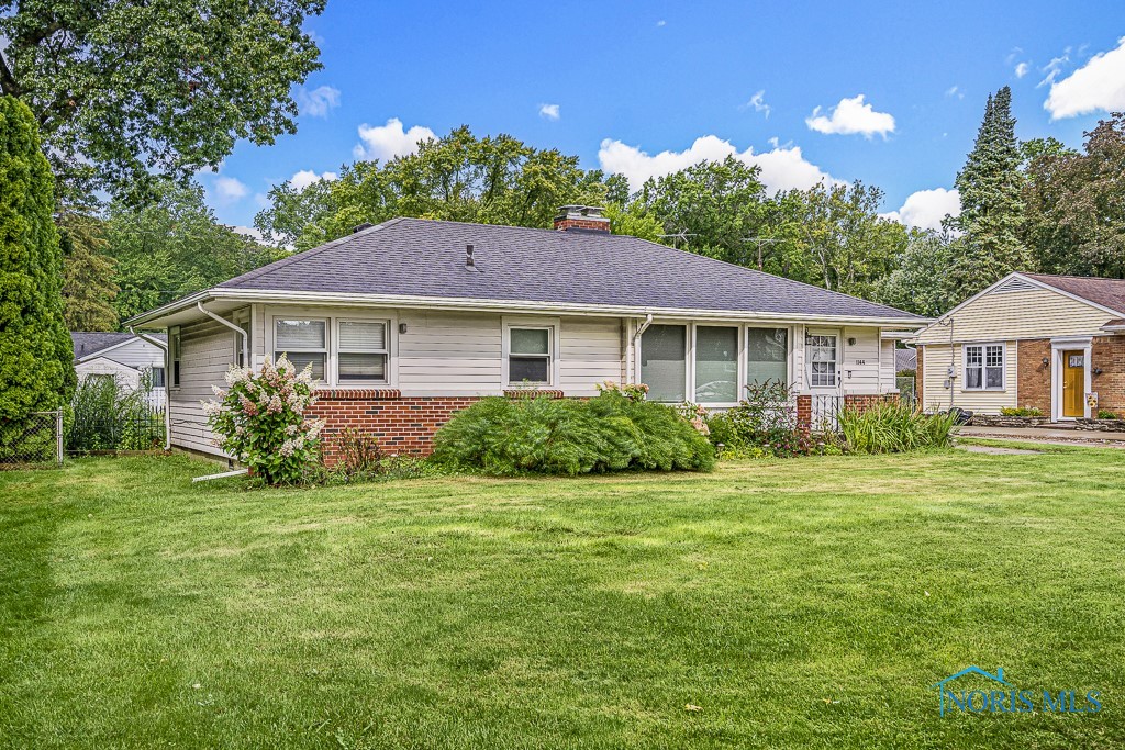 1144 Metcalf Road