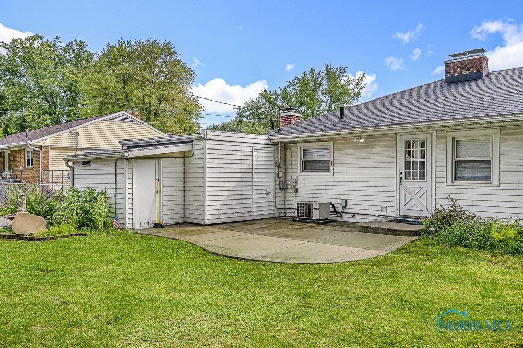 1144 Metcalf Road