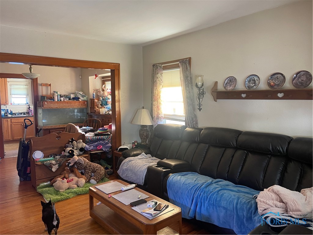 1749 Loxley Road