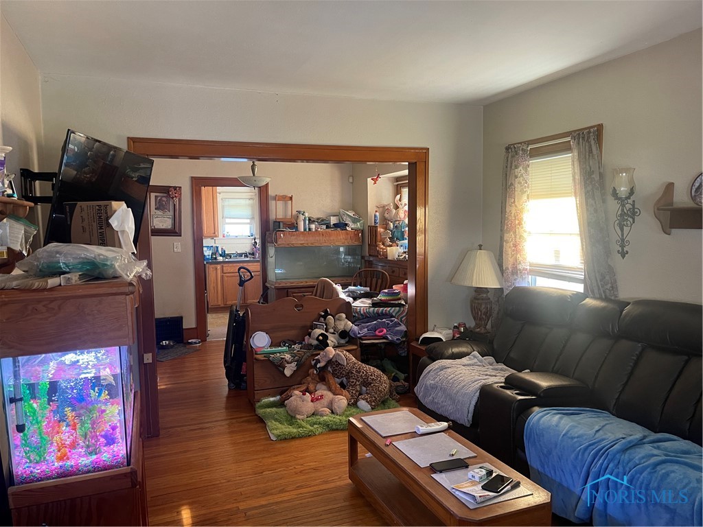 1749 Loxley Road