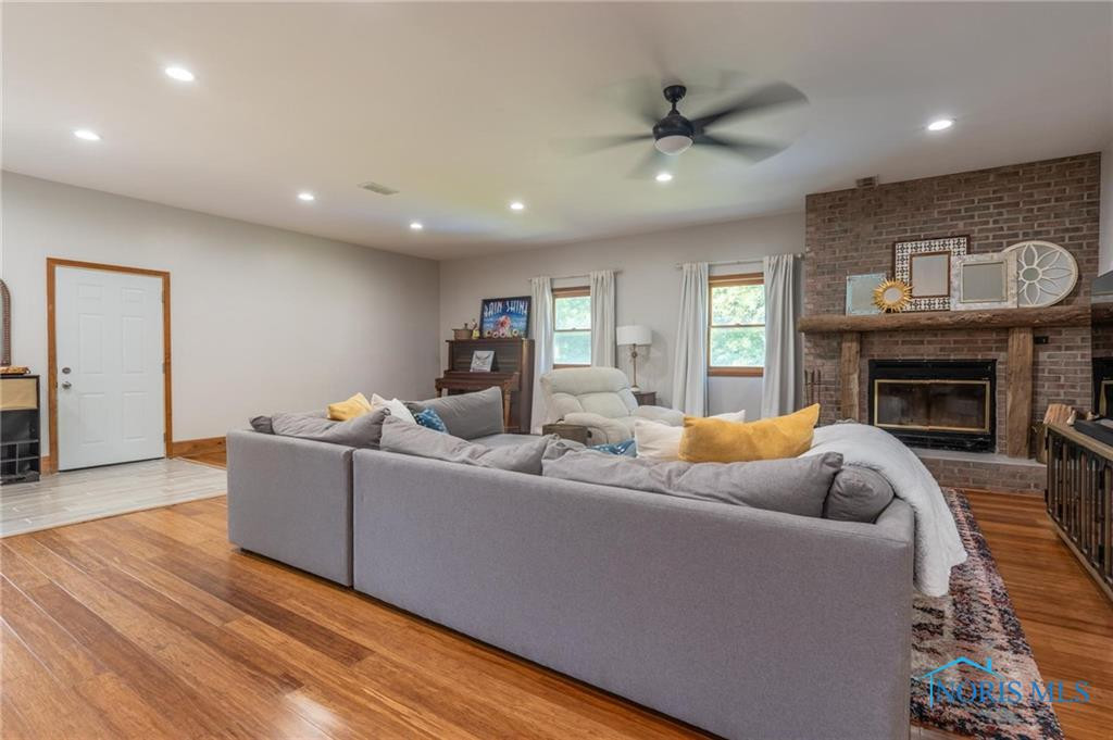 9252 Maumee Western Road