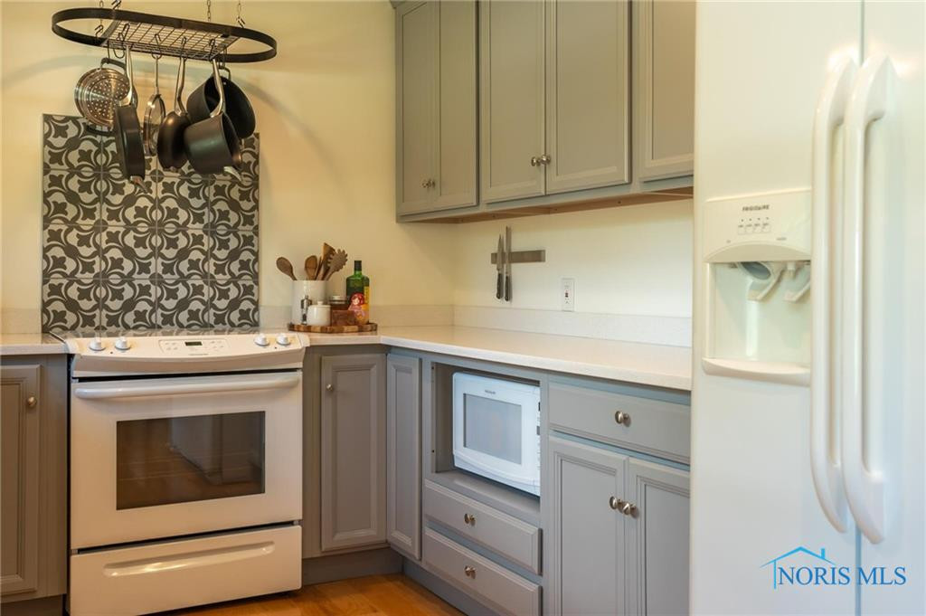 9252 Maumee Western Road