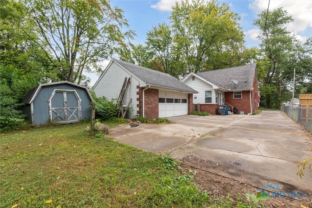 5737 Mantey Lane