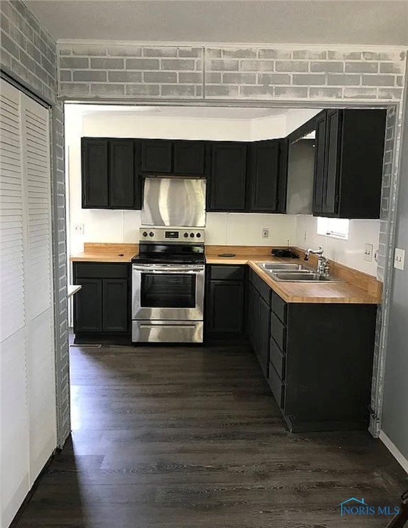 142 E Drive