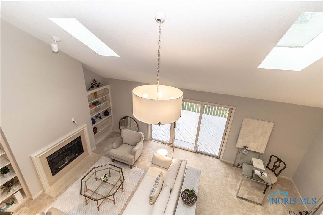 6810 Carrietowne Lane 6810