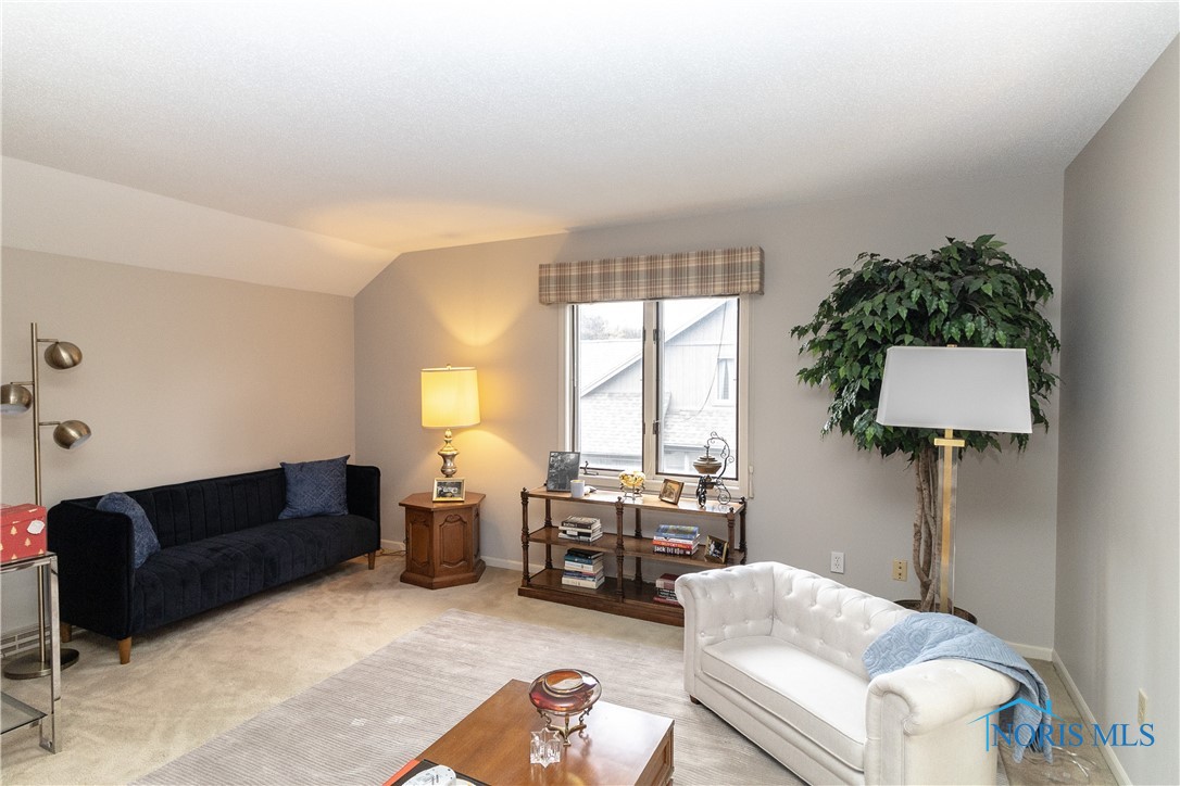 6810 Carrietowne Lane 6810