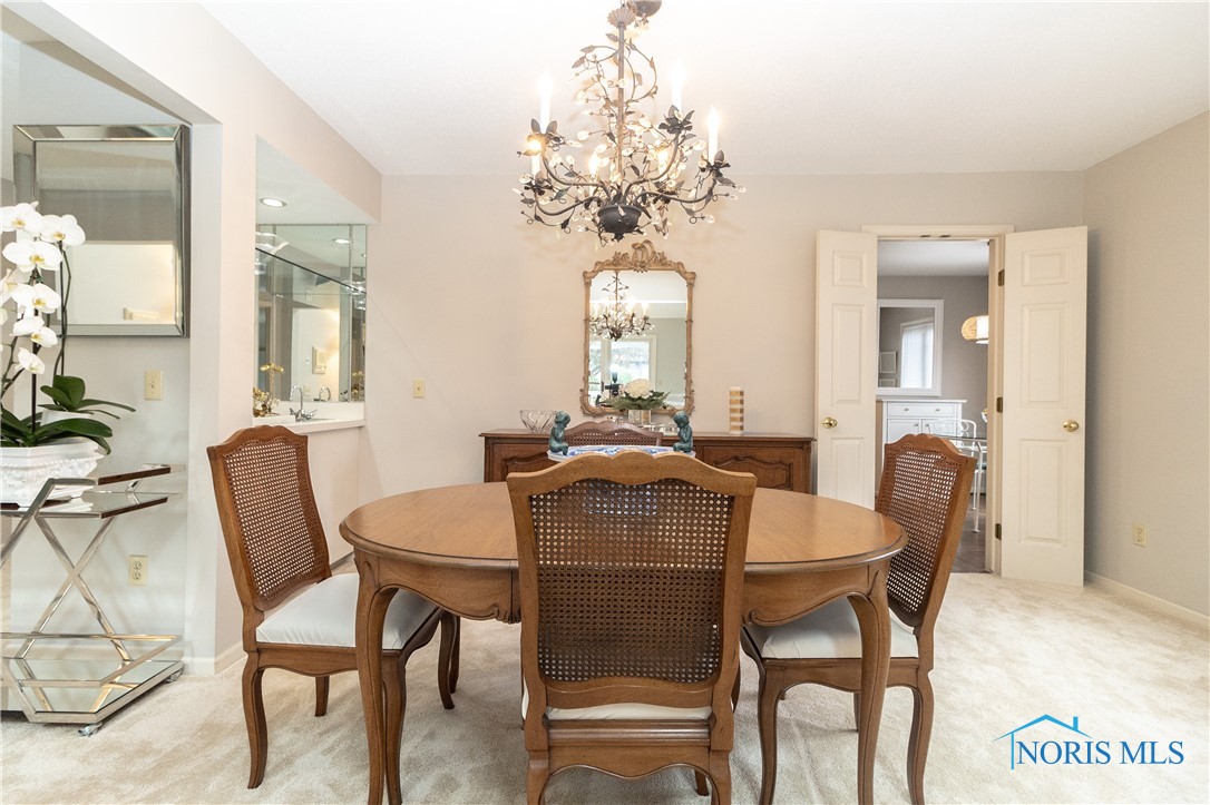 6810 Carrietowne Lane 6810