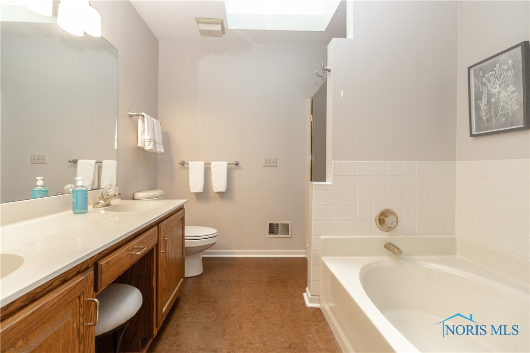 6810 Carrietowne Lane 6810