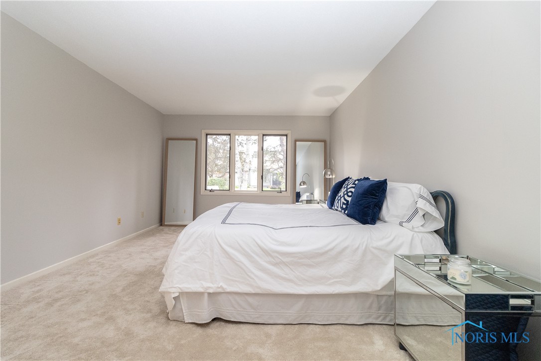 6810 Carrietowne Lane 6810