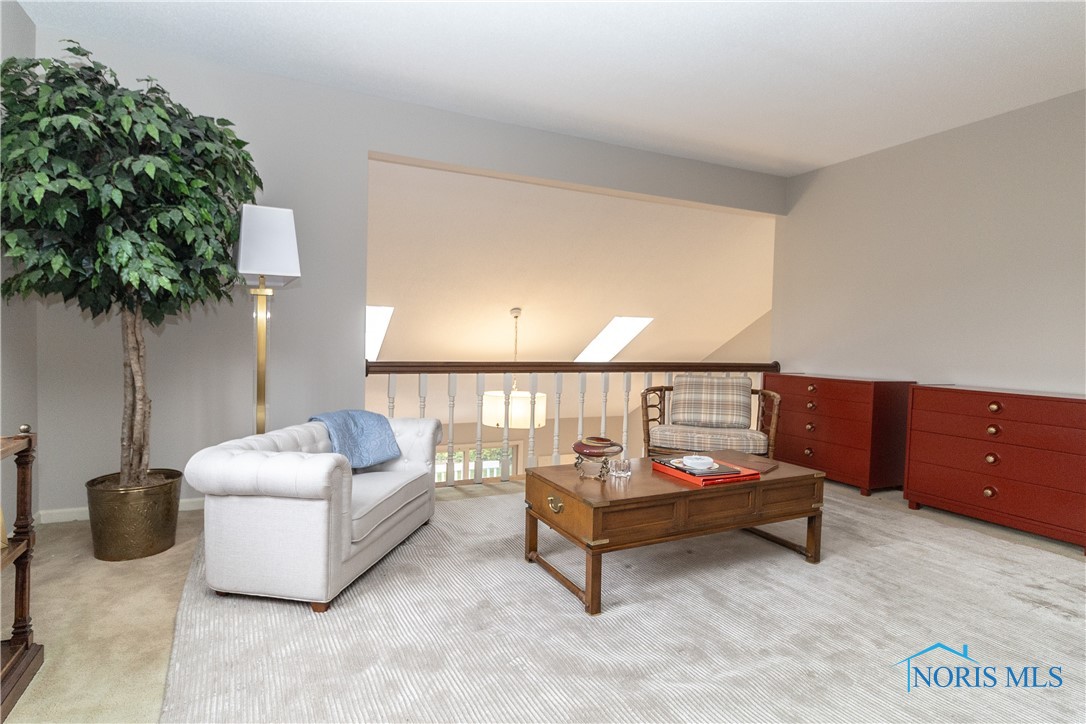6810 Carrietowne Lane 6810