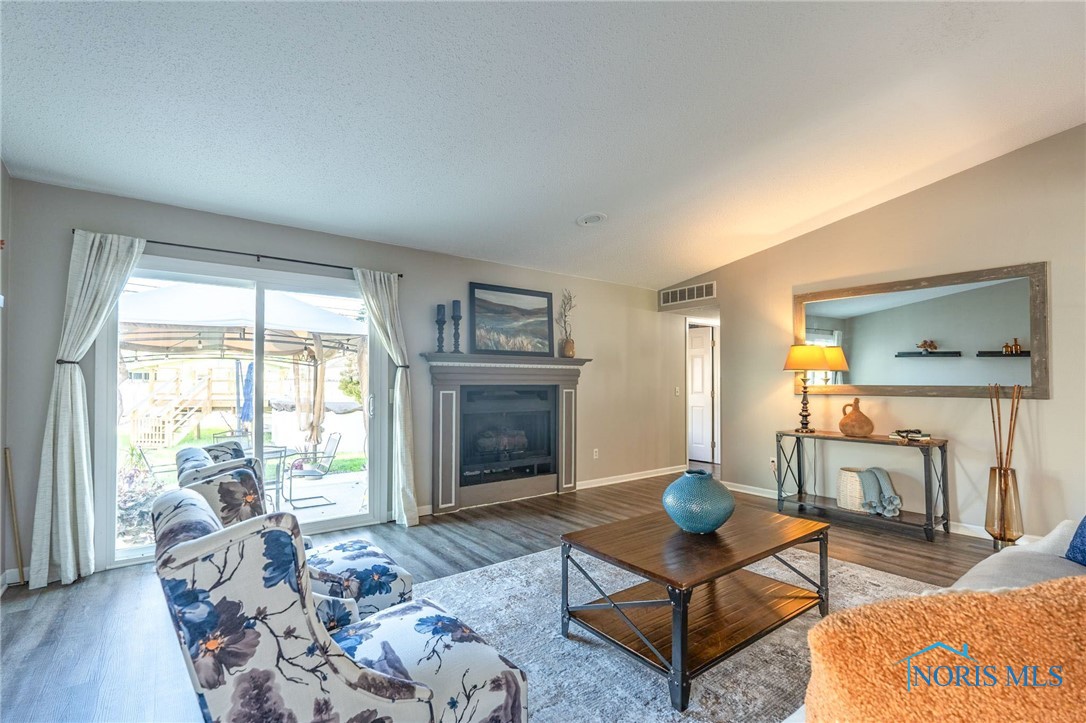 645 Centerfield Drive