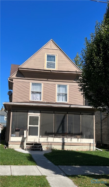 530 Acklin Avenue
