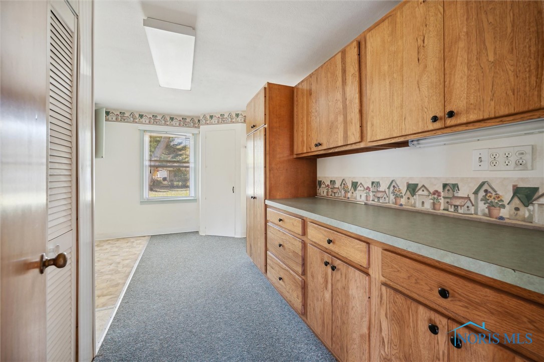 1914 Green Valley Drive