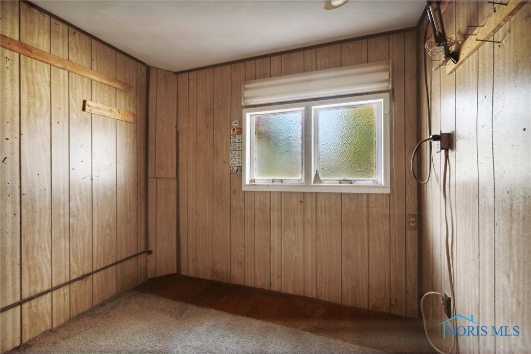 1914 Green Valley Drive