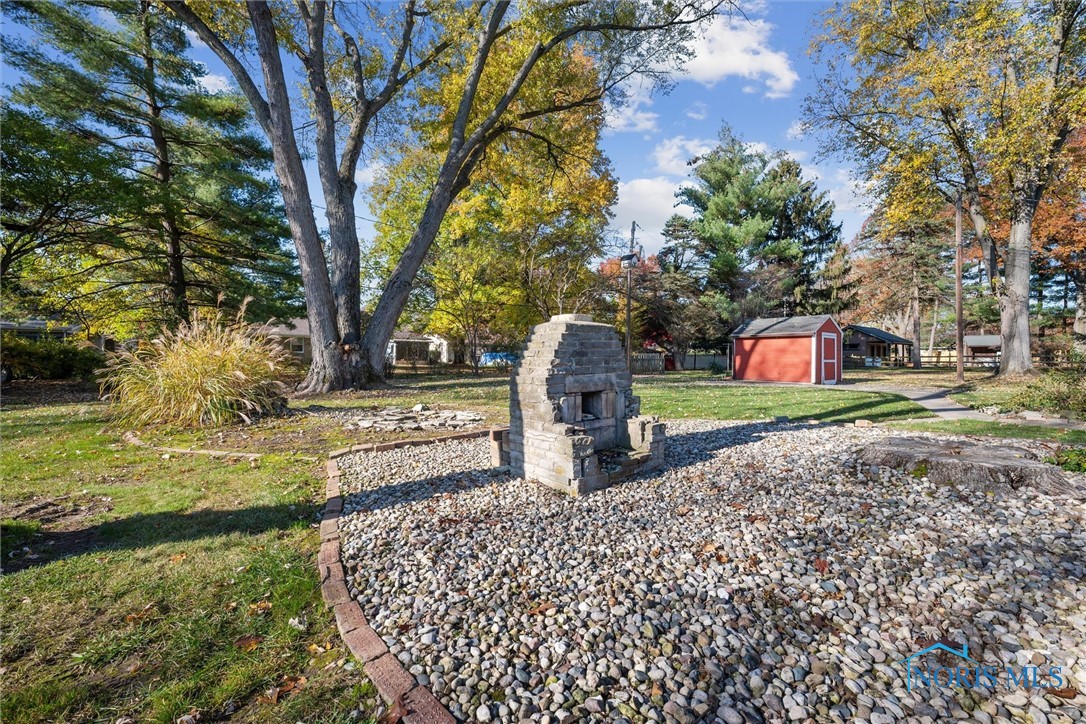 1914 Green Valley Drive