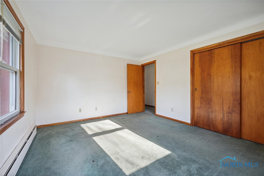 1914 Green Valley Drive